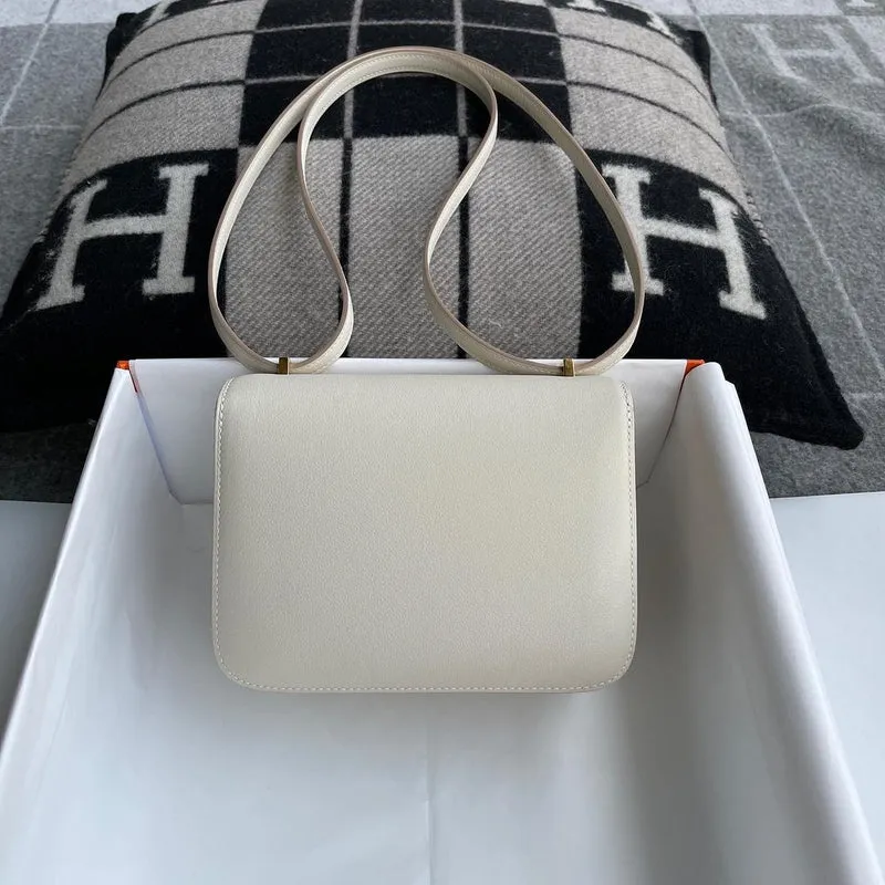 CONSTANCE 18 (MINI) SWIFT LEATHER CRAIE WITH GOLD HARDWARE (GHW) - 3