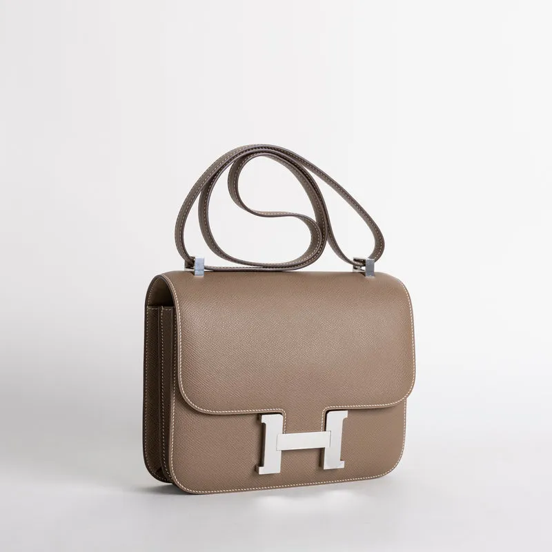 CONSTANCE 24 EPSOM LEATHER ETOUPE WITH PALLADIUM HARDWARE (PHW) - 3
