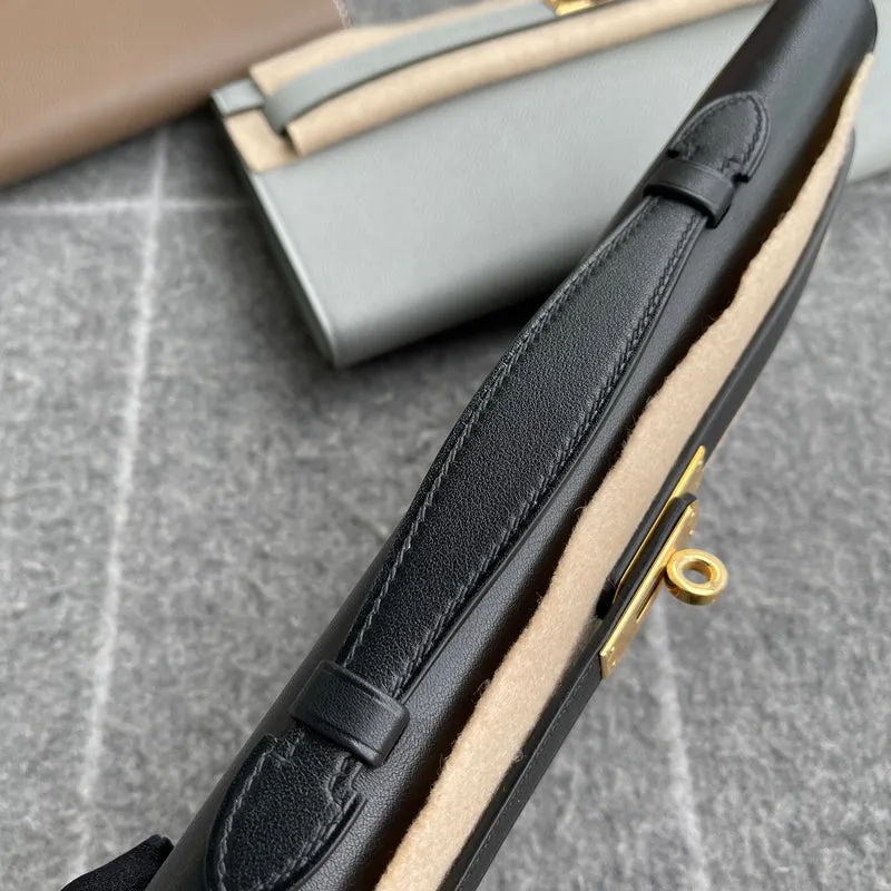 KELLY CUT SWIFT LEATHER NOIR (BLACK) WITH GOLD HARDWARE (GHW) - 4