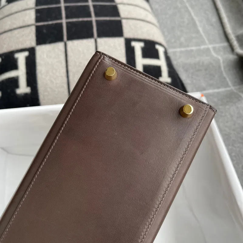 KELLY 28 ROUGE SELLIER BOX CALF LEATHER WITH GOLD HARDWARE (GHW) - 9
