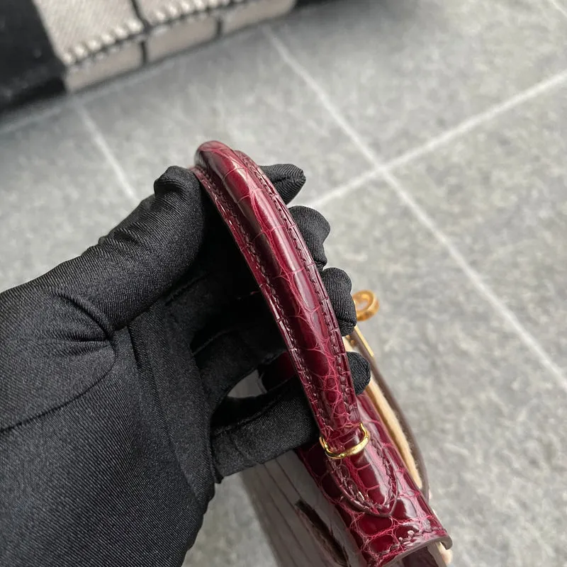 MINI KELLY II (20) SHINY (LISSE) MISSISSIPPIENSIS ALLIGATOR LEATHER BORDEAUX WITH GOLD HARDWARE (GHW) - 7