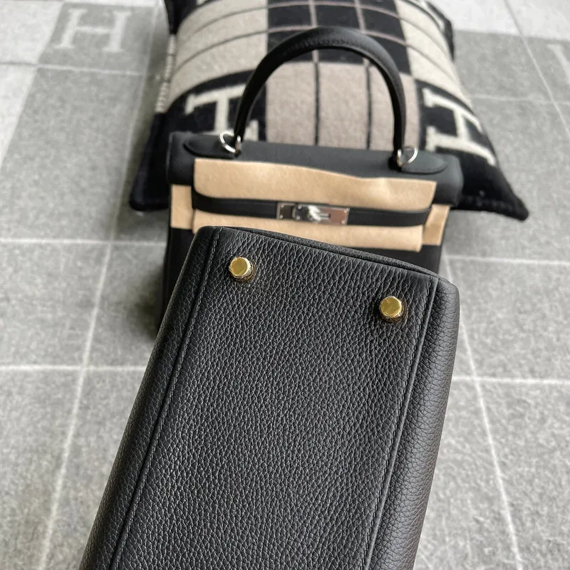 KELLY 28 TOGO LEATHER NOIR (BLACK) WITH GOLD HARDWARE (GHW) - 7