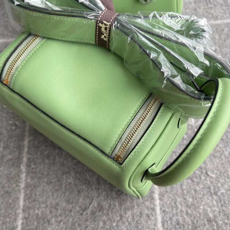 MINI LINDY 20 SWIFT LEATHER VERT CRIQUET WITH GOLD HARDWARE (GHW) - 6