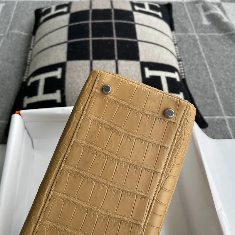 KELLY 28 MATTE MISSISSIPPIENSIS ALLIGATOR LEATHER KRAFT WITH PALLADIUM HARDWARE (PHW) - 15