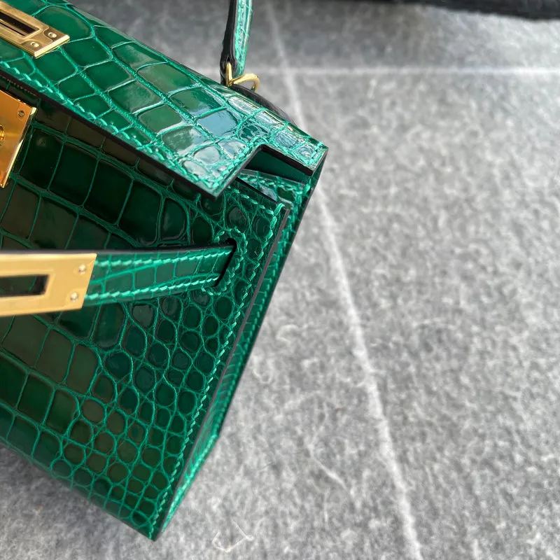 MINI KELLY II (20) SHINY (LISSE) MISSISSIPPIENSIS ALLIGATOR LEATHER VERT EMERAUDE (EMERALD) WITH GOLD HARDWARE (GHW) - 6