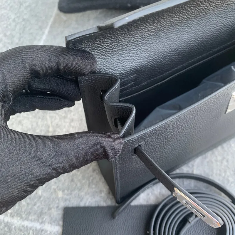 KELLY DANSE EVERCOLOR LEATHER NOIR (BLACK) WITH PALLADIUM HARDWARE (PHW) - 4