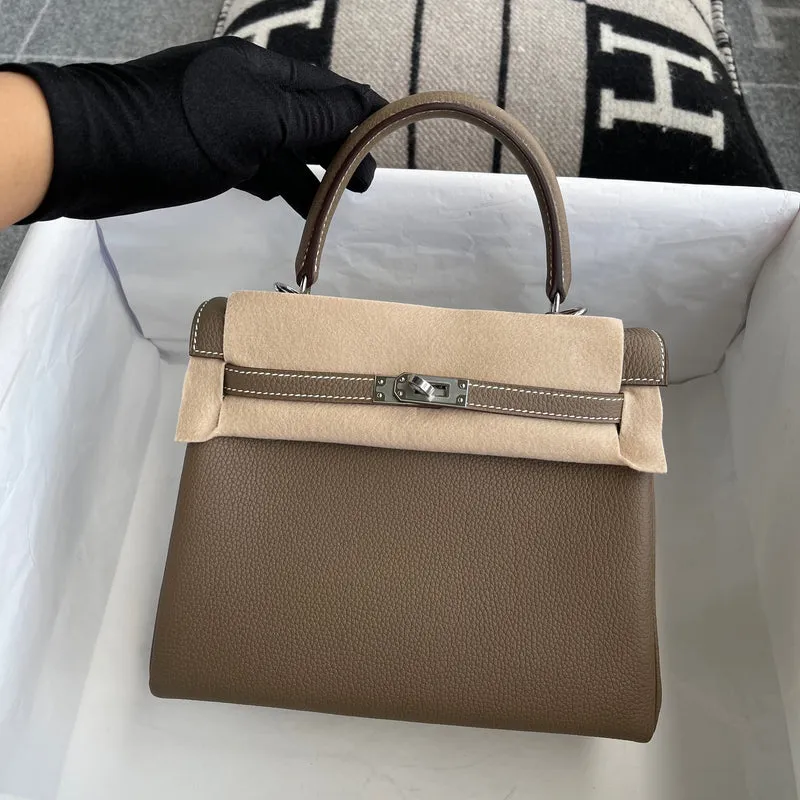 KELLY 25 TOGO LEATHER ETOUPE WITH PALLADIUM HARDWARE (PHW) - 3