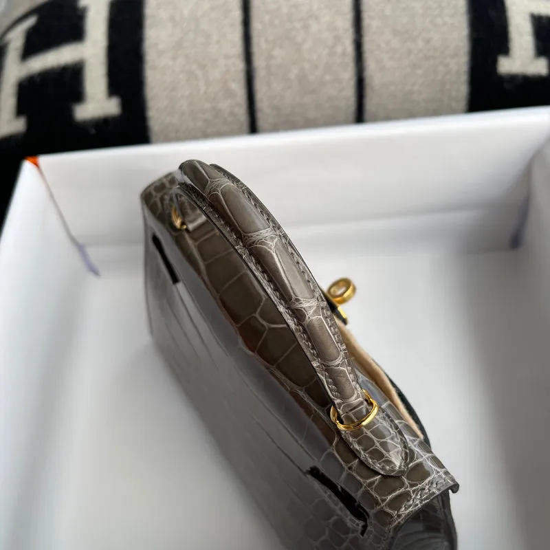 MINI KELLY II (20) SHINY (LISSE) MISSISSIPPIENSIS ALLIGATOR LEATHER GRIS TOURTERELLE WITH GOLD HARDWARE (GHW) - 8