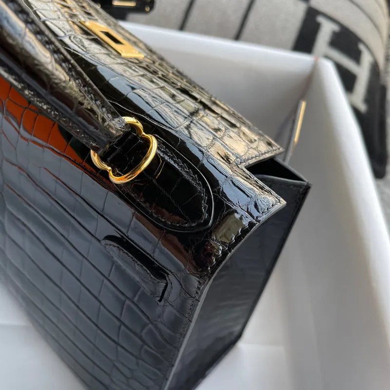 KELLY 28 SHINY (LISSE) NILOTICUS CROCODILE LEATHER NOIR (BLACK) WITH GOLD HARDWARE (GHW) - 11