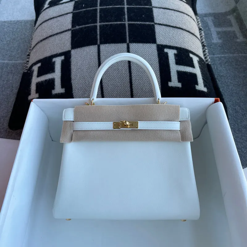 KELLY 25 SWIFT LEATHER BLANC WITH GOLD HARDWARE (GHW) - 1