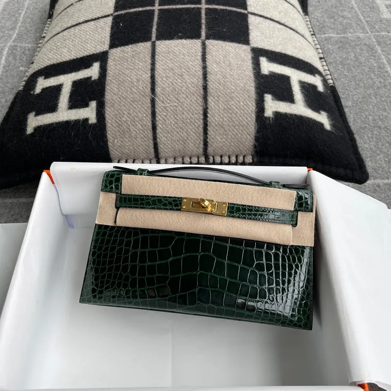 KELLY POCHETTE SHINY (LISSE) MISSISSIPPIENSIS ALLIGATOR LEATHER VERT EMERAUDE (EMERALD) WITH GOLD HARDWARE (GHW) - 3