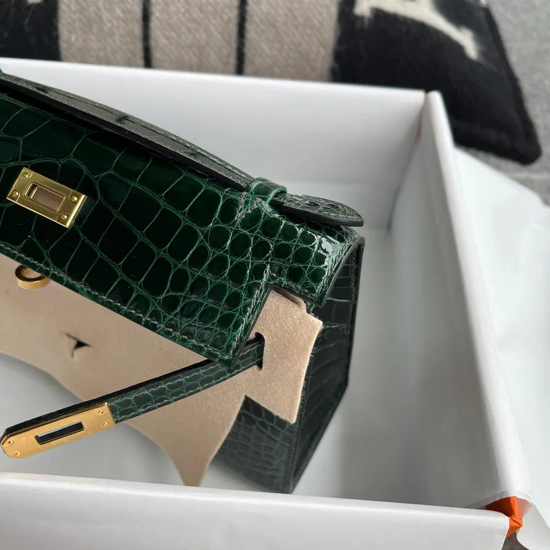 KELLY POCHETTE SHINY (LISSE) MISSISSIPPIENSIS ALLIGATOR LEATHER VERT EMERAUDE (EMERALD) WITH GOLD HARDWARE (GHW) - 7