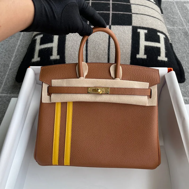 BIRKIN 25 TOGO/SWIFT LEATHER OFFICIER GOLD/JAUNE AMBRE WITH GOLD HARDWARE (GHW) - 4