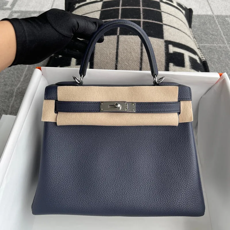KELLY 28 TOGO LEATHER BLEU NUIT WITH PALLADIUM HARDWARE (PHW) - 2
