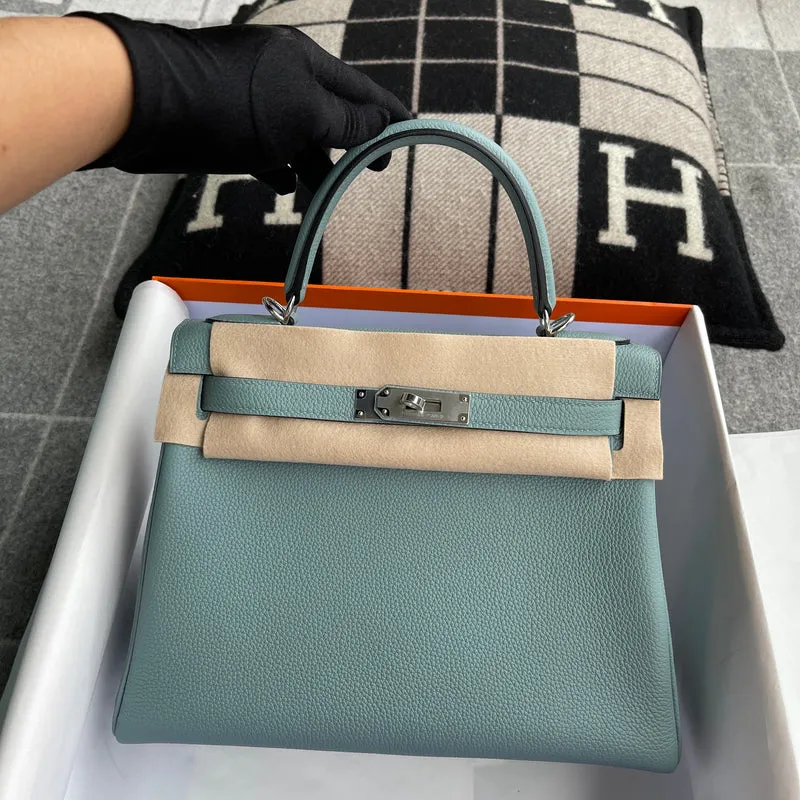 KELLY 28 TOGO LEATHER BLEU CIEL WITH PALLADIUM HARDWARE (PHW) - 2