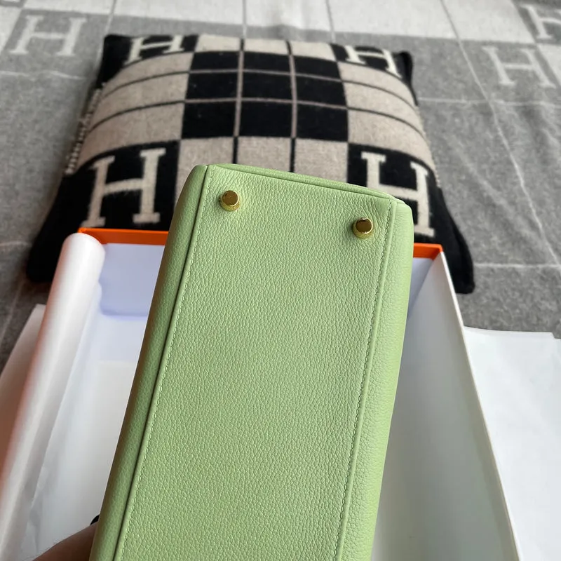 KELLY 28 TOGO LEATHER VERT CRIQUET WITH GOLD HARDWARE (GHW) - 7