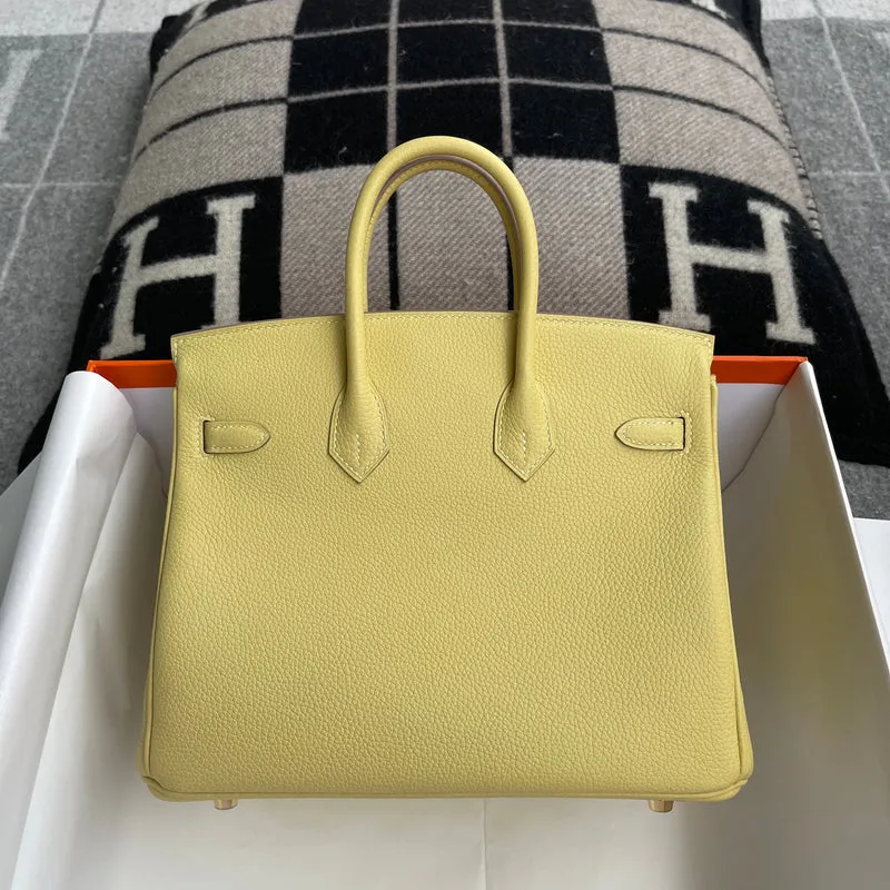 BIRKIN 25 TOGO LEATHER JAUNE POUSSIN WITH GOLD HARDWARE (GHW) - 3