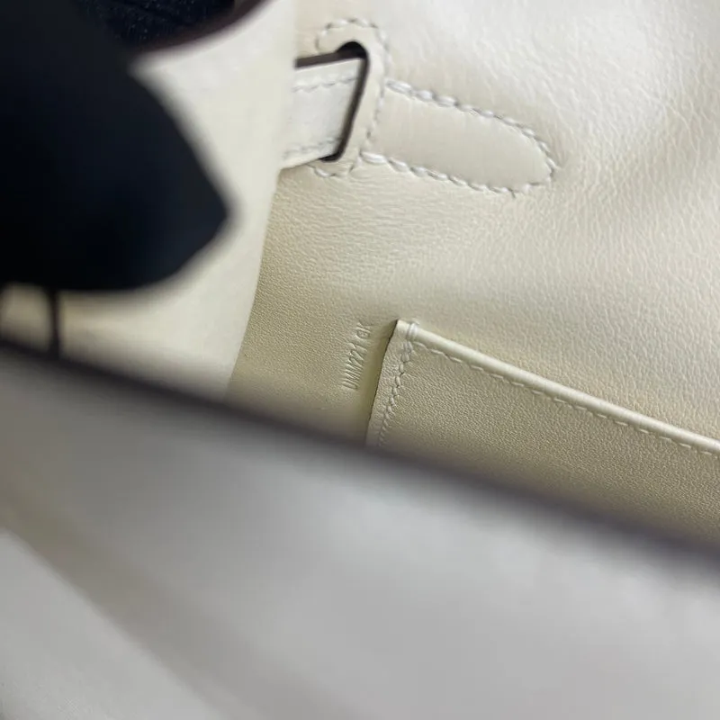 KELLY POCHETTE SWIFT LEATHER NATA WITH PALLADIUM HARDWARE (PHW) - 4