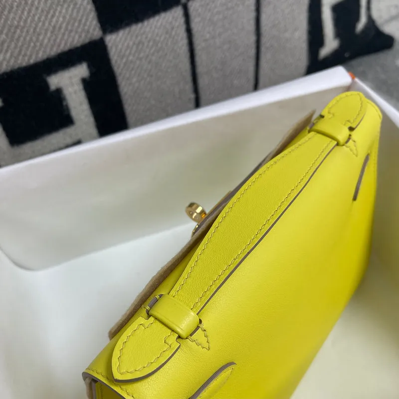 KELLY POCHETTE SWIFT LEATHER LIME WITH GOLD HARDWARE (GHW) - 5