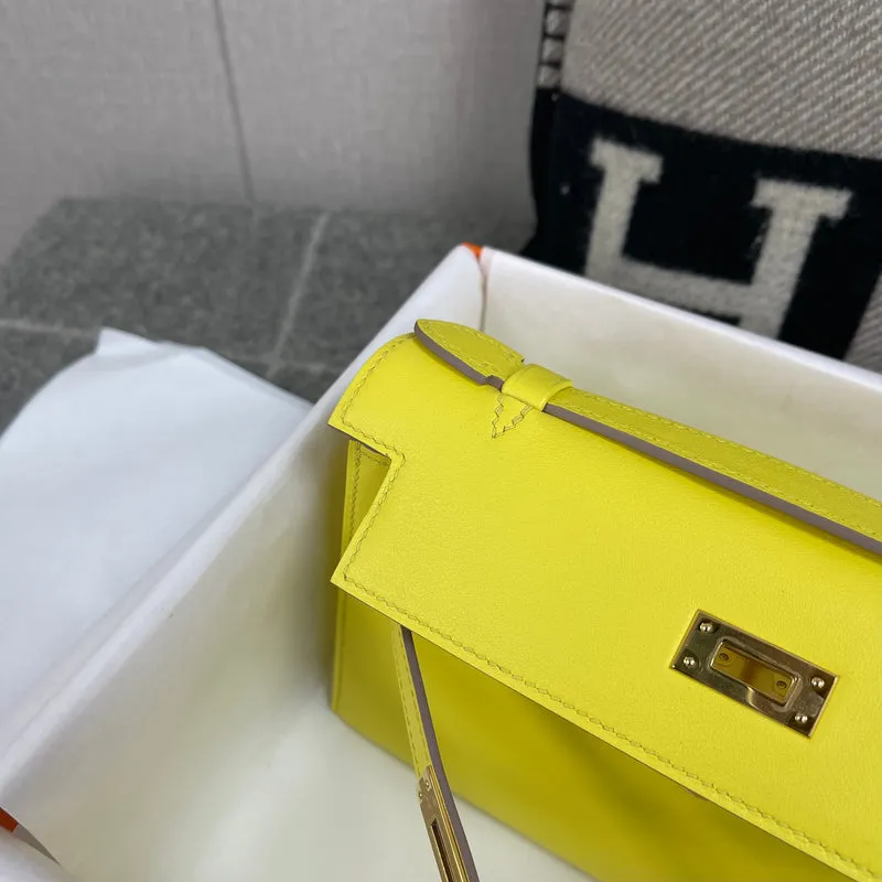 KELLY POCHETTE SWIFT LEATHER LIME WITH GOLD HARDWARE (GHW) - 4