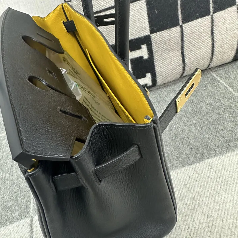 BIRKIN 25 CHEVRE LEATHER HORSESHOE STAMP (HSS) BI-COLOR NOIR (BLACK) & JAUNE AMBRE GOLD HARDWARE (GHW) - 5