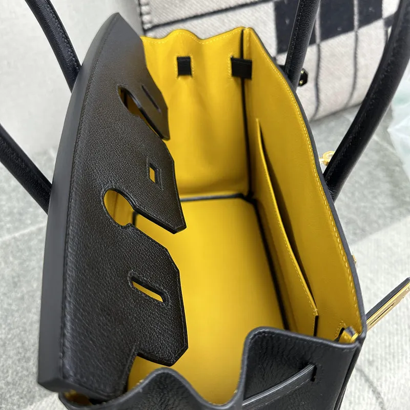 BIRKIN 25 CHEVRE LEATHER HORSESHOE STAMP (HSS) BI-COLOR NOIR (BLACK) & JAUNE AMBRE GOLD HARDWARE (GHW) - 7