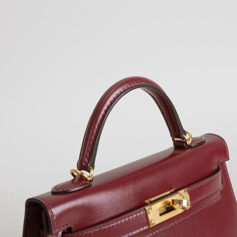 MINI KELLY II (20) BOX CALF LEATHER ROUGE H WITH GOLD HARDWARE (GHW) - 4