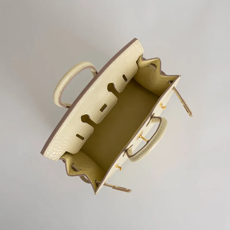 BIRKIN 20 (SELLIER SHAPE) MATTE MISSISSIPPIENSIS ALLIGATOR LEATHER VANILLA WITH GOLD HARDWARE (GHW) - 4
