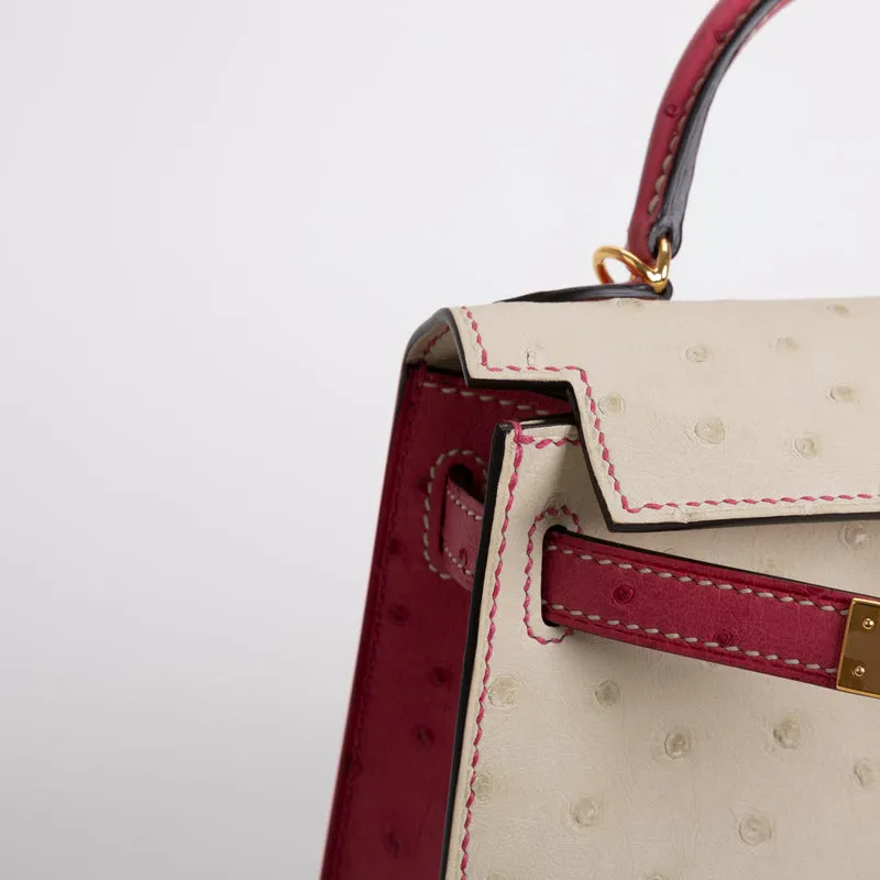 MINI KELLY II (20) OSTRICH LEATHER HORSESHOE STAMP (HSS) BI-COLOR PARCHEMIN & ROSE TYRIEN WITH GOLD HARDWARE (GHW) - 4
