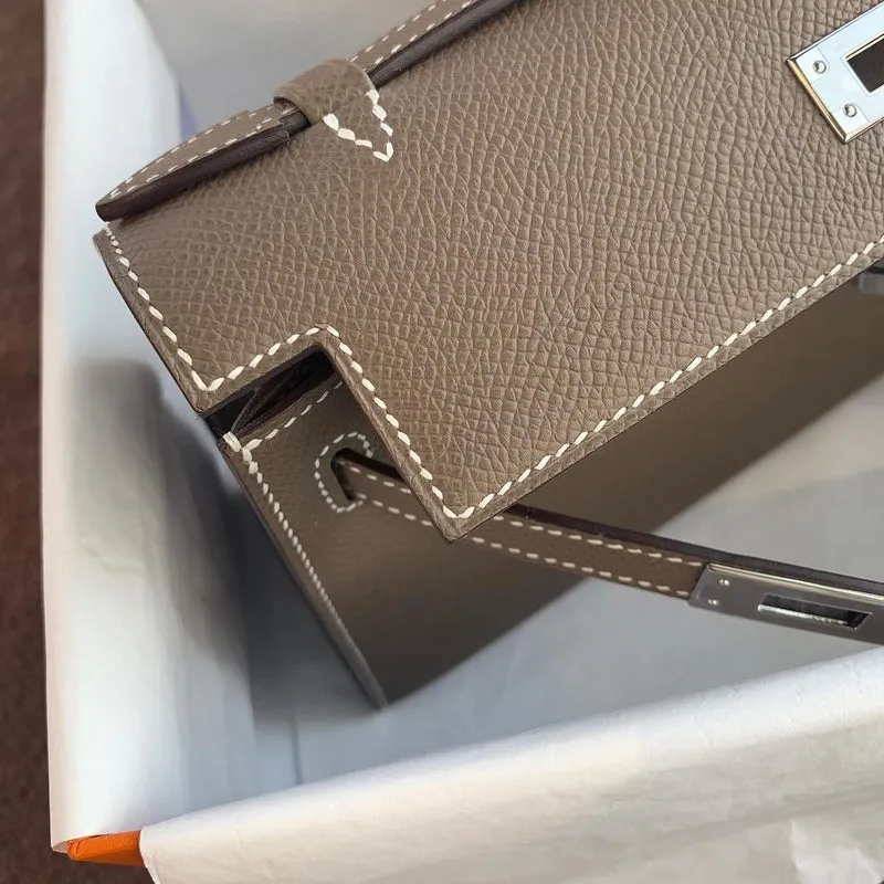 KELLY POCHETTE EPSOM LEATHER ETOUPE WITH PALLADIUM HARDWARE (PHW) - 3