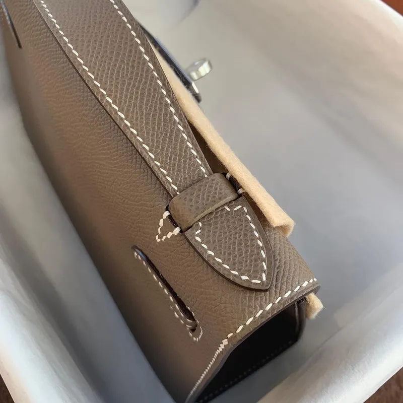 KELLY POCHETTE EPSOM LEATHER ETOUPE WITH PALLADIUM HARDWARE (PHW) - 4
