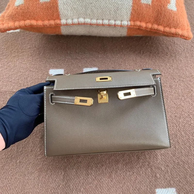 KELLY POCHETTE SWIFT LEATHER ETOUPE WITH GOLD HARDWARE (GHW) - 3