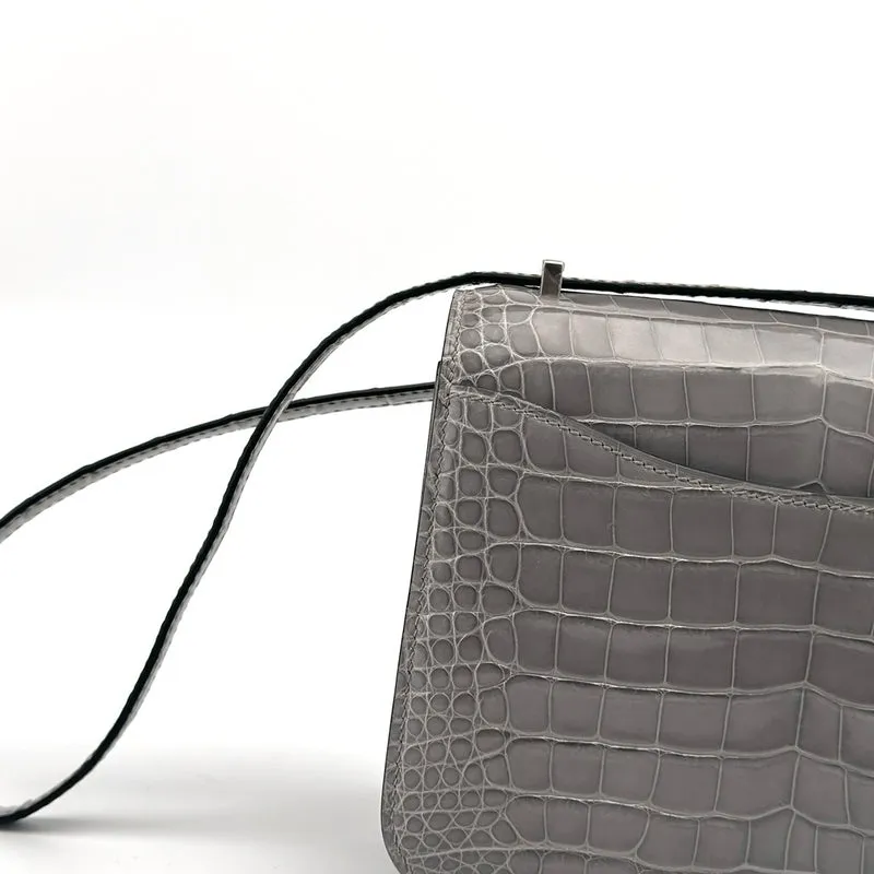 CONSTANCE 18 (MINI) SHINY MISSISSIPPIENSIS ALLIGATOR LEATHER GRIS TOURTERELLE WITH PALLADIUM HARDWARE (PHW) - 5