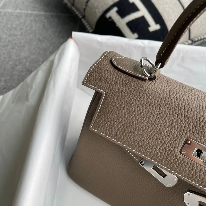 KELLY 28 RETOURNE TOGO LEATHER ETOUPE WITH PALLADIUM HARDWARE (PHW) - 4