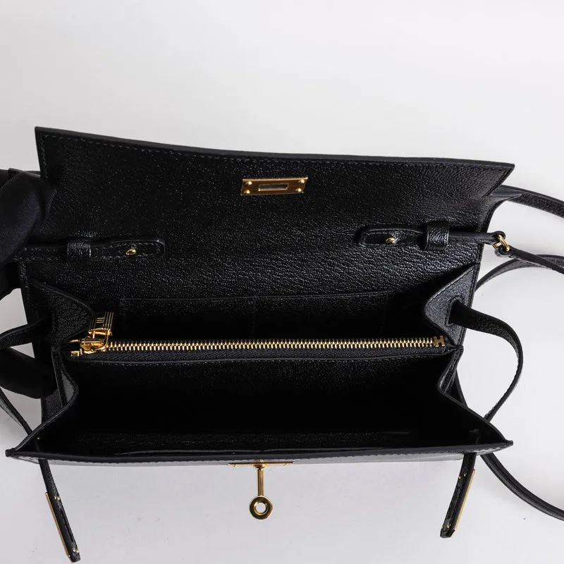 KELLY TO GO CHEVRE LEATHER NOIR (BLACK) WITH GOLD HARDWARE (GHW) - 4